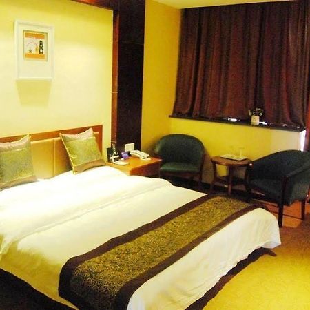 Mo'Er Holiday Hotel Nantong Esterno foto